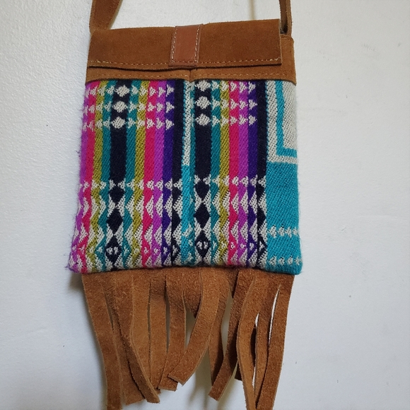 🚫SOLD🚫Southwestern suede fringe crossbody bag - Picture 3 of 4
